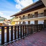 Al Parco-5 By Interhome Apartment Canazei