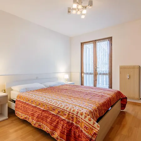 Al Parco-5 By Interhome Apartman Canazei